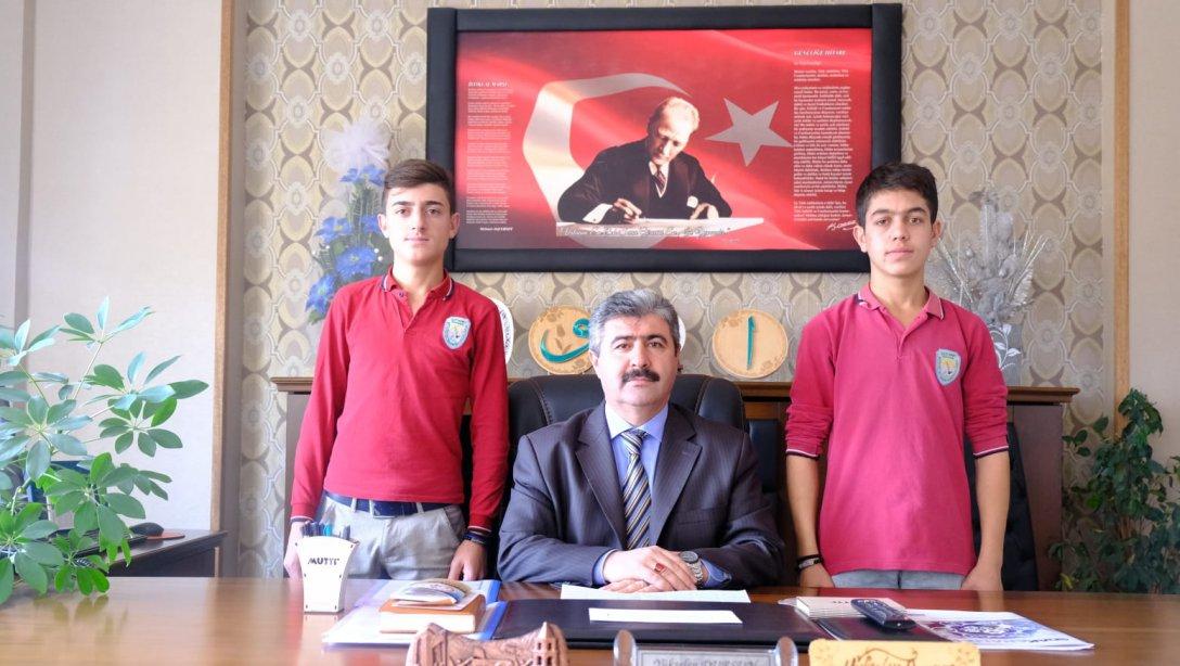 Şehit Ahmet Karahan Mesleki ve Teknik Anadolu Lisesi müdürü, öğretmeni ve öğrencilerinden teşekkür ziyareti 
