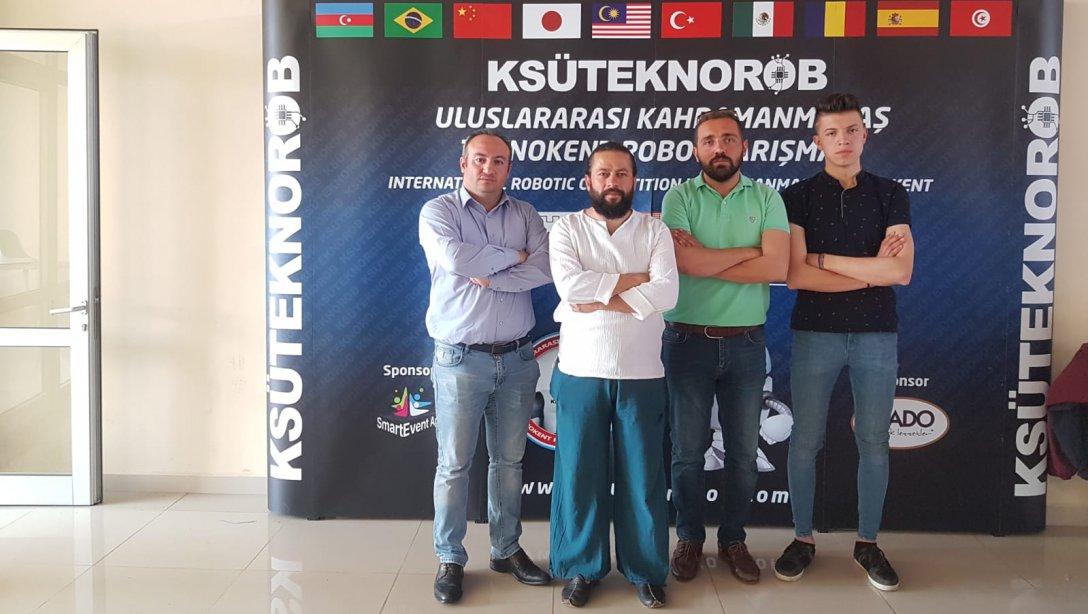Şehit Ahmet Karahan Mesleki ve Teknik Anadolu Lisesi Romanya´da Düzenlenecek Robot Yarışmasına Davet Edildi.